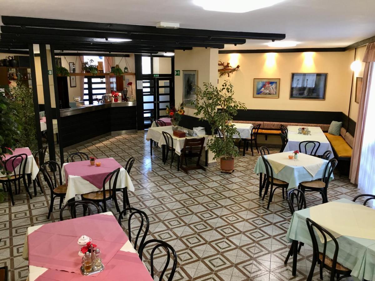 Guest House Atelsek Recica ob Savinji المظهر الخارجي الصورة